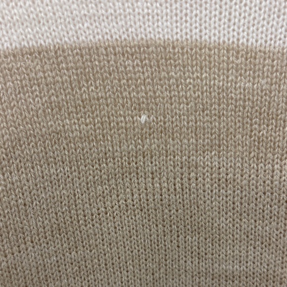 H&M Cream and Gray Knit Sweater - Picture 3 of 6